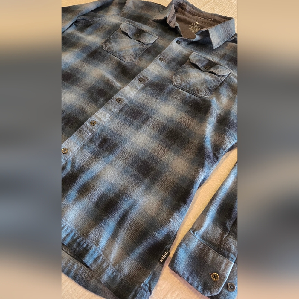 Kuhl Flannel, Size Medium - Picture 3 of 10
